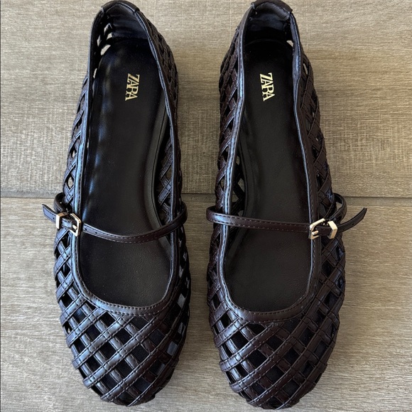 Zara Woven Ballet Flats in Chocolate Brown Size: 37 - Picture 3 of 10